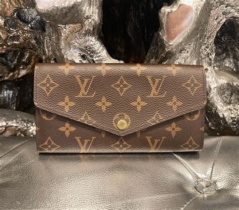 louis vuitton sarah wallet pinterest|louis vuitton sarah wallet vintage.